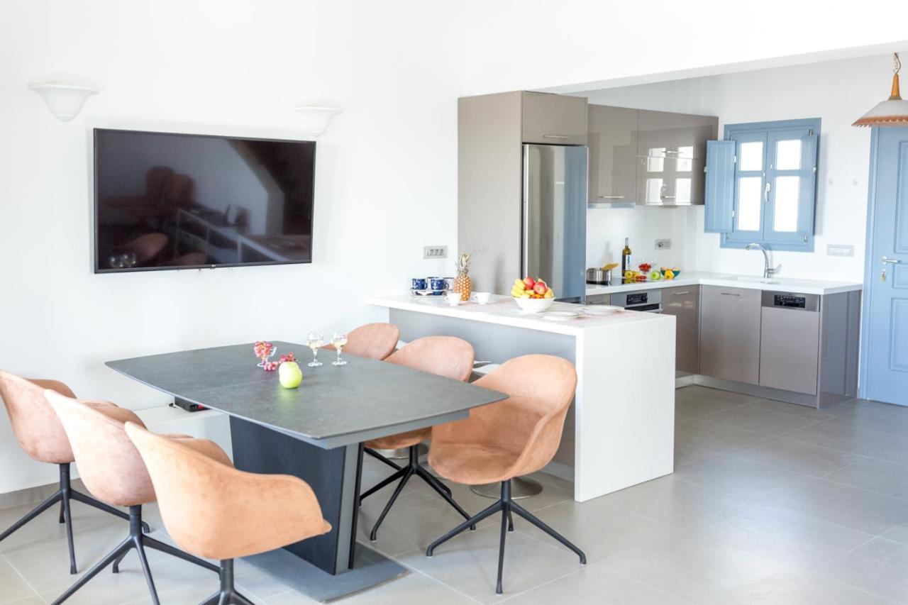 Luxe Maroussi Villas Pyrgos Kallistis Bagian luar foto
