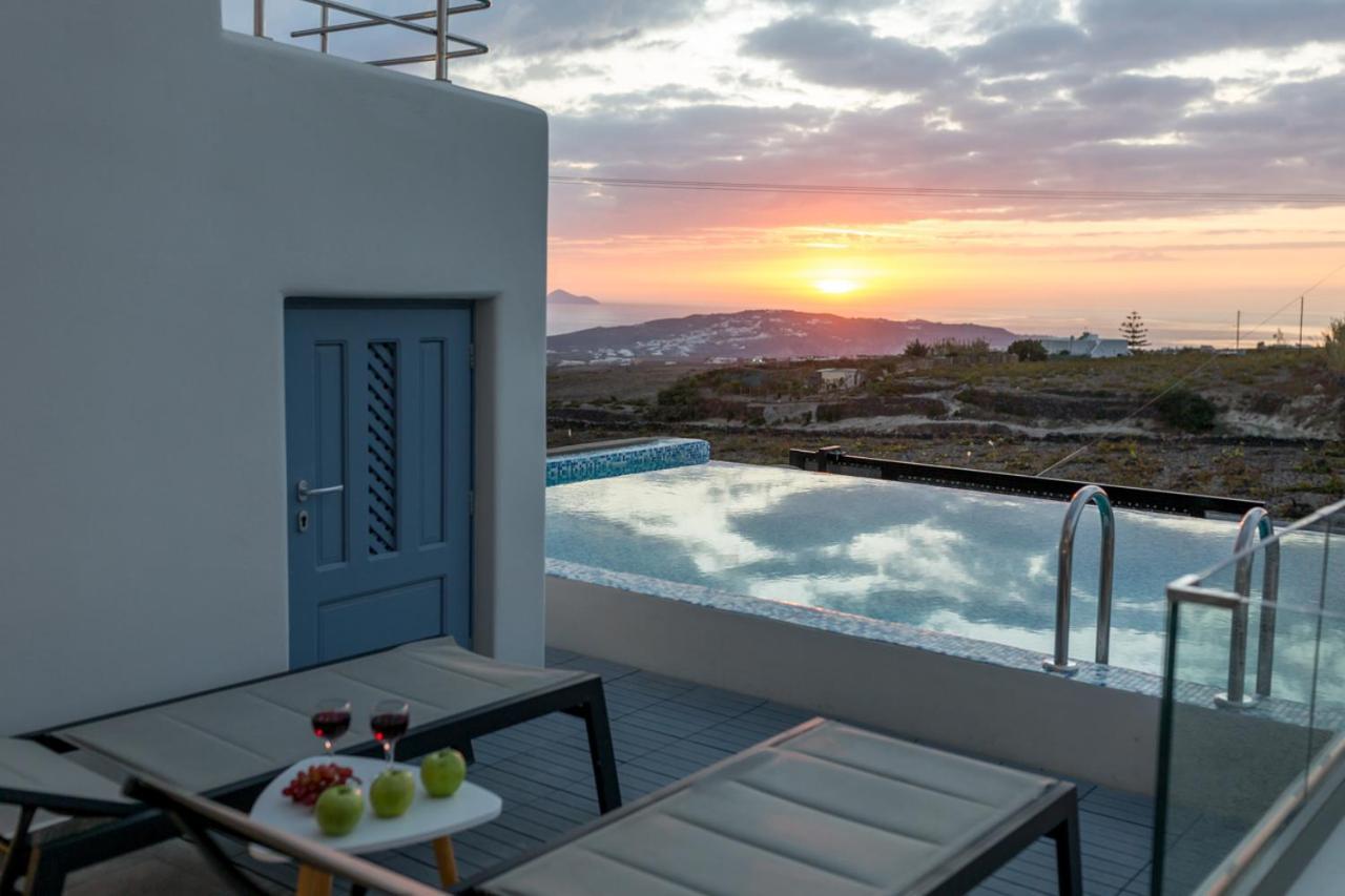 Luxe Maroussi Villas Pyrgos Kallistis Bagian luar foto